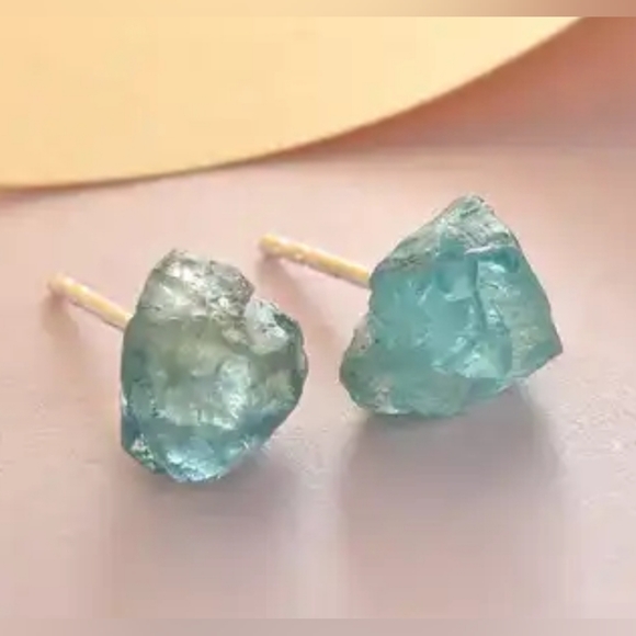 Rough Cut GENUINE Green Apatite Stud Earrings in Sterling Silver 925 8.35 ctw - Picture 6 of 9